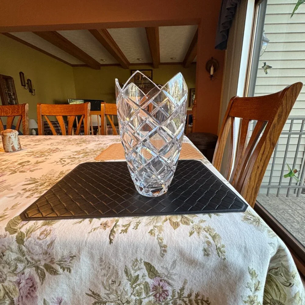 Mikasa Lead Crystal Crescendo Vase 10